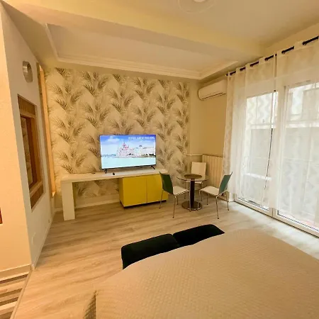 Apartamento Sauna Studio At Synagogue Budapeste